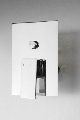 Malta Square Concealed Diverter Mixer